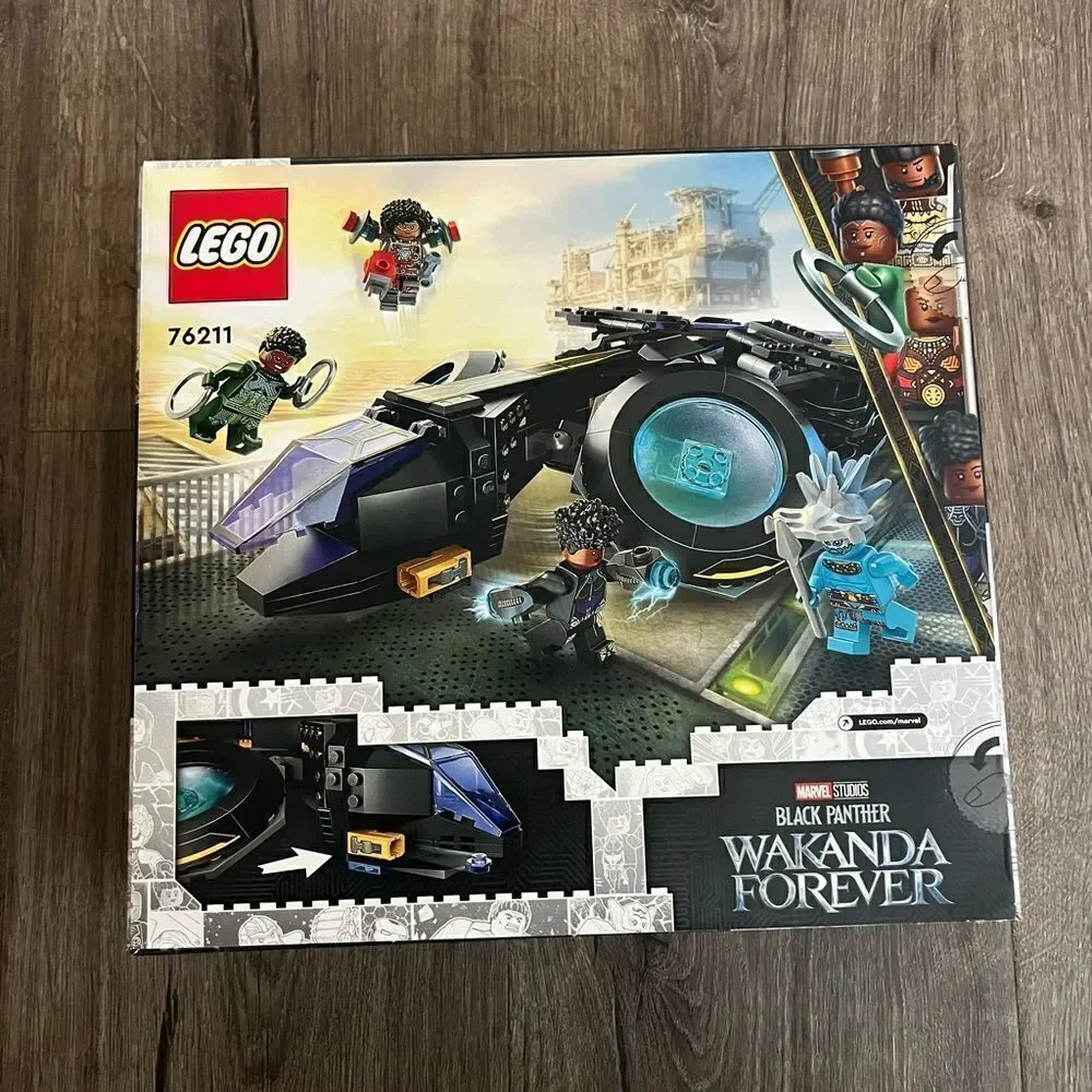 LEGO Marvel Black Panther: Wakanda Forever Shuri's Sunbird 76211 Building  Set